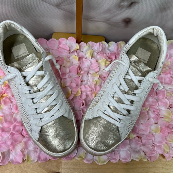 Dolce Vita Zina Wide Sneakers Bone
Gold Woven size 9 - Picture 7 of 10